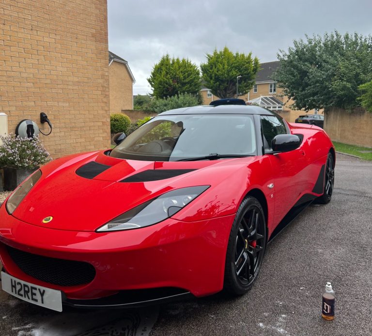 Red Luxury Lotus